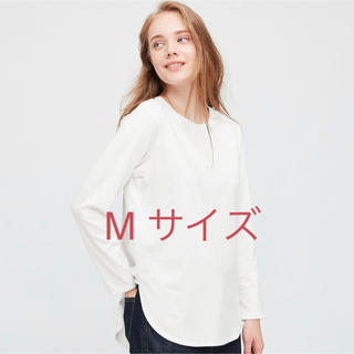 ユニクロ(UNIQLO)のユニクロ　コットンロングシャツテールT  M サイズ(Tシャツ(長袖/七分))