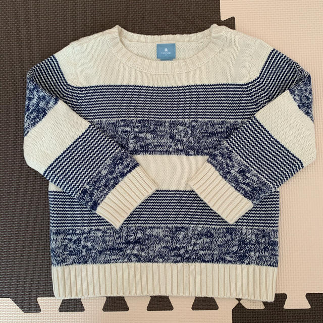 babyGAP(ベビーギャップ)のbabyGAP ニットトップス 90 キッズ/ベビー/マタニティのキッズ服男の子用(90cm~)(ニット)の商品写真