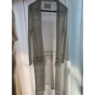 ザラ(ZARA)のカーディガン ホワイト かぎ編み  編み  フリンジ H＆M ZARA (カーディガン)