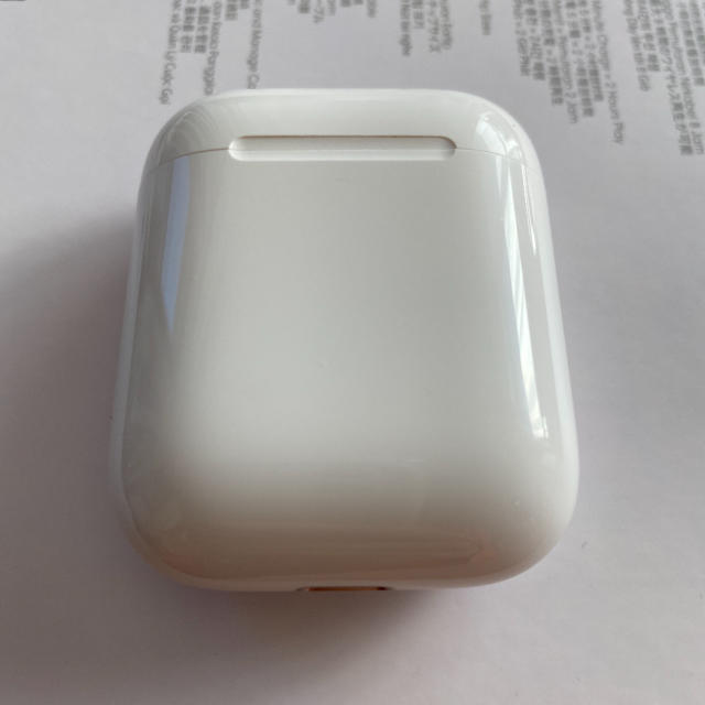 Apple(アップル)のAirPods 第1世代 純正 ケース スマホ/家電/カメラのオーディオ機器(ヘッドフォン/イヤフォン)の商品写真