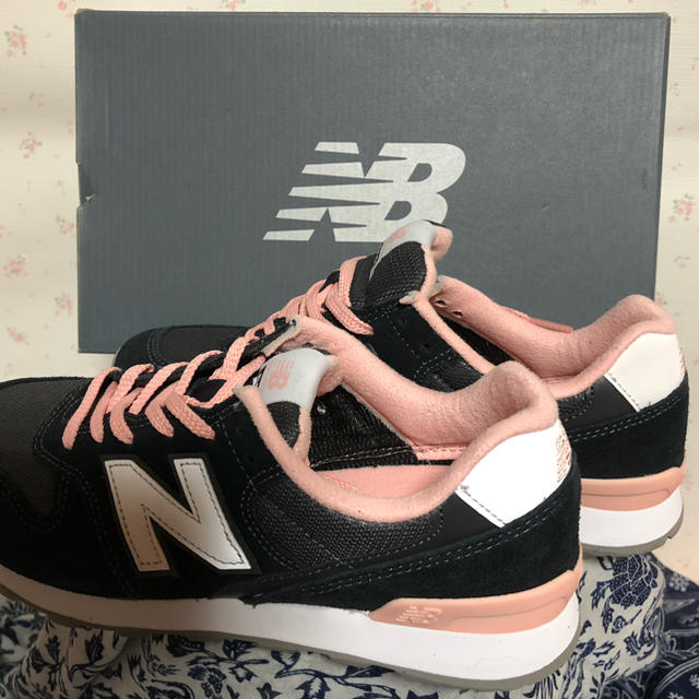 レディースのスニーカーNew Balance