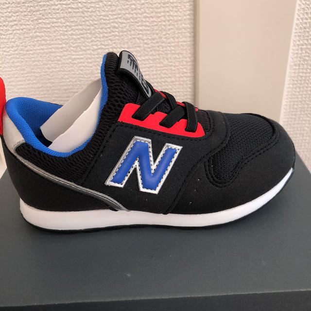 New Balance(ニューバランス)の【未使用】ニューバランス　16センチ キッズ/ベビー/マタニティのキッズ靴/シューズ(15cm~)(スニーカー)の商品写真