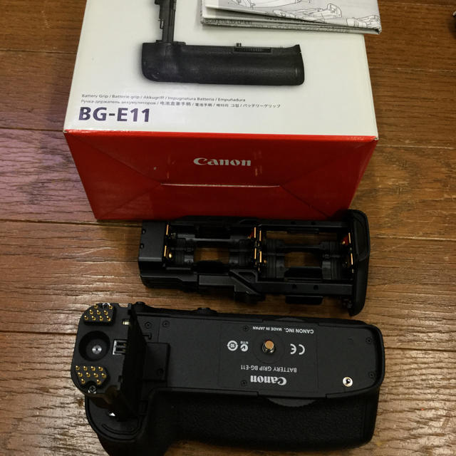 デジタル一眼Canonキャノン美品バッテリーグリップBG-E11