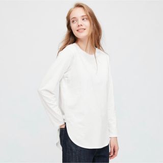 ユニクロ(UNIQLO)のコットンロングシャツテールT（長袖）XL(Tシャツ(長袖/七分))