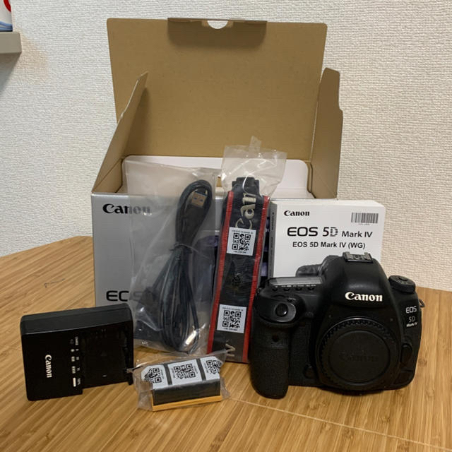 Canon(キヤノン)のCanon EOS 5D markⅣ(キャノン EOS 5D mark4) スマホ/家電/カメラのカメラ(デジタル一眼)の商品写真