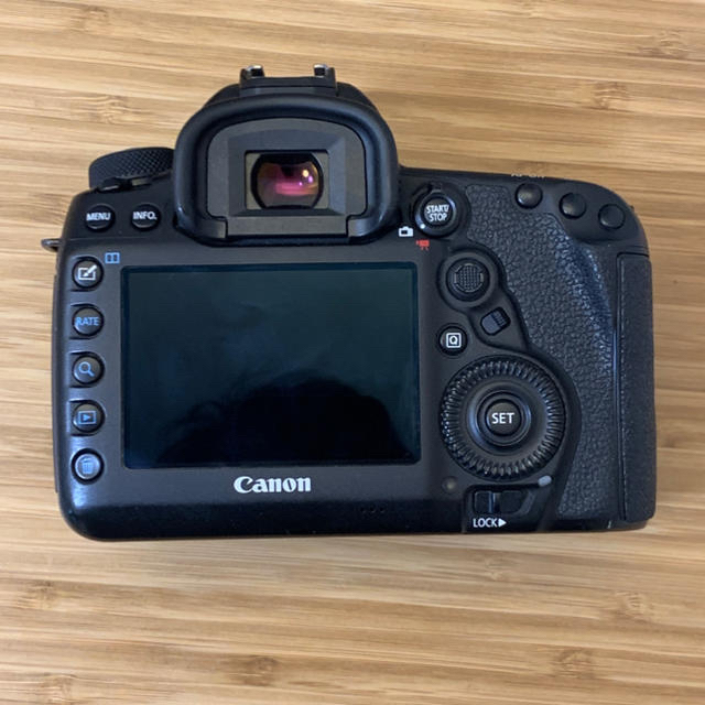 Canon(キヤノン)のCanon EOS 5D markⅣ(キャノン EOS 5D mark4) スマホ/家電/カメラのカメラ(デジタル一眼)の商品写真