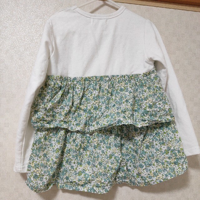 トップス 120 キッズ/ベビー/マタニティのキッズ服女の子用(90cm~)(Tシャツ/カットソー)の商品写真