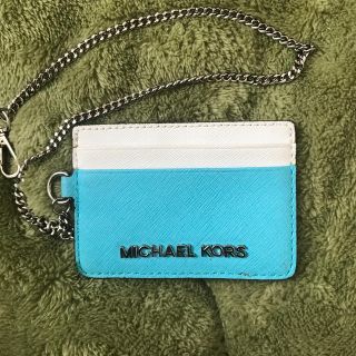 マイケルコース(Michael Kors)のマイケルコース　パスケース　定期入れ(パスケース/IDカードホルダー)