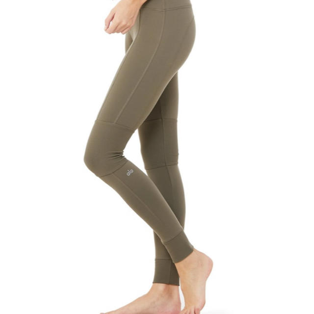 alo yoga ☆ハイライズレギンス☆超美品 - ヨガ