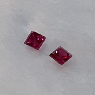 天然ルビー　プリンセスカット　0.22ct　2ピース(各種パーツ)