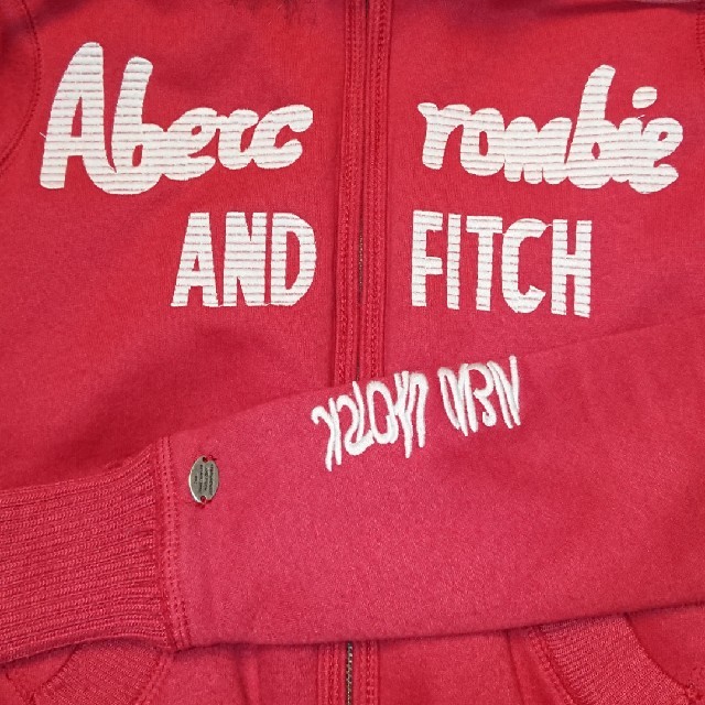 Abercrombie&Fitch(アバクロンビーアンドフィッチ)のAbercrombie&Fitchアバクロンビー&フィッチファー パーカー レディースのトップス(パーカー)の商品写真