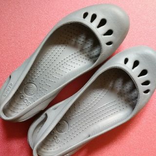 クロックス(crocs)のクロックス マリンディ グレー色 サンダル(サンダル)