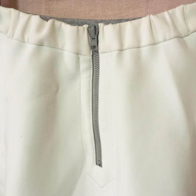 URBAN RESEARCH(アーバンリサーチ)の【大人気】アーバンリサーチ スカート レディースのスカート(ひざ丈スカート)の商品写真