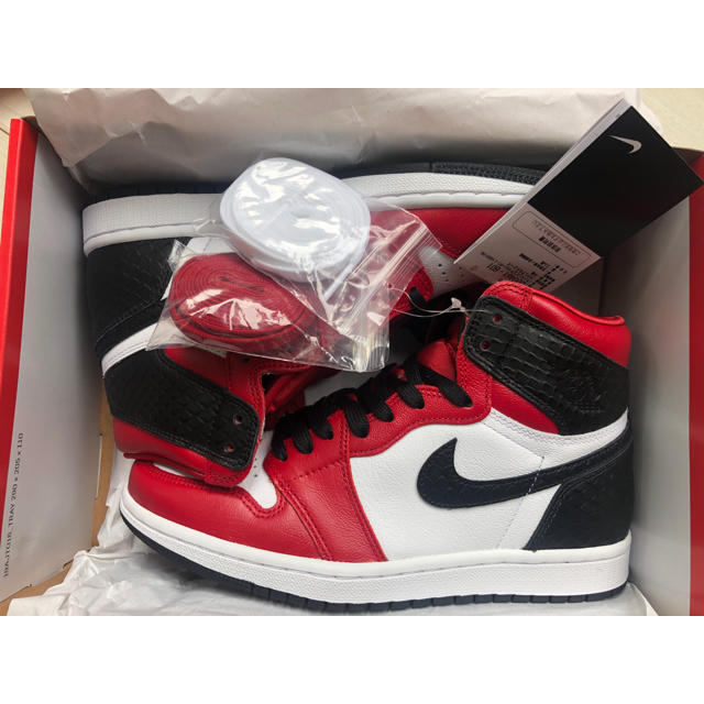 AIR JORDAN1 HIGH OG SATIN RED サテン　24cm レディースの靴/シューズ(スニーカー)の商品写真