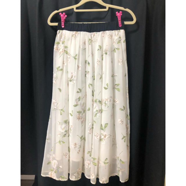 SNIDEL(スナイデル)のスカート 花柄  snidel  膝丈  ロング レディースのスカート(ひざ丈スカート)の商品写真