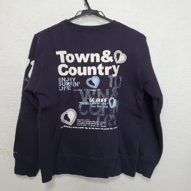 Town & Country(タウンアンドカントリー)のT&C  トレーナー冬物 レディースのトップス(トレーナー/スウェット)の商品写真