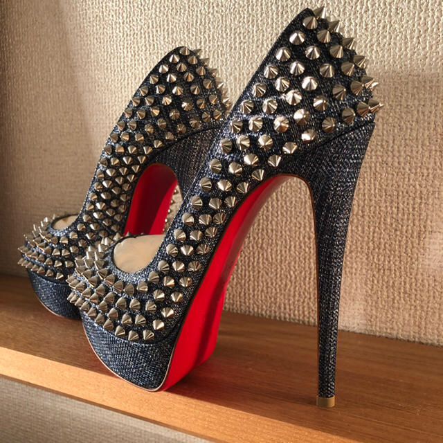 素晴らしい外見 Christian オープントゥパンプス ルブタン - Louboutin