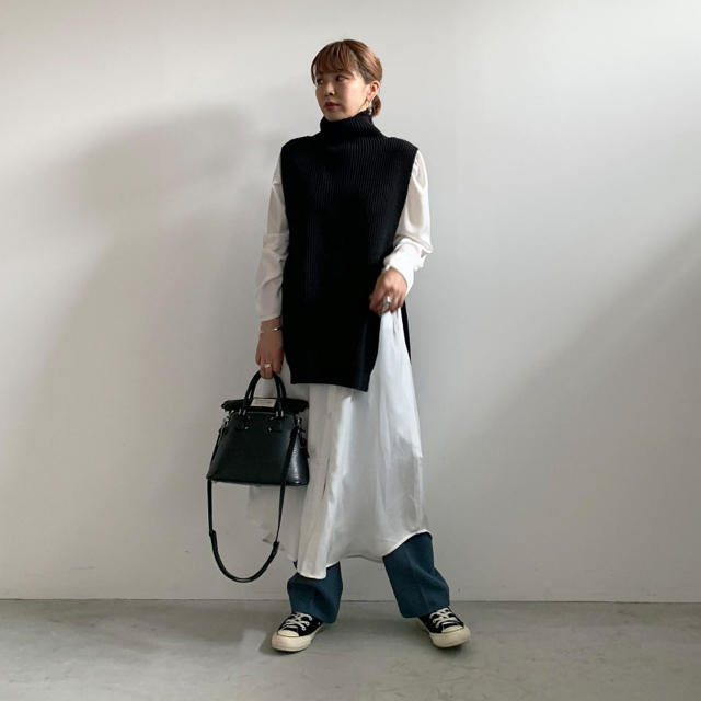 Ameri VINTAGE(アメリヴィンテージ)のアメリヴィンテージ　ワンピース　VEST LAYERED SHIRT DRESS レディースのワンピース(ロングワンピース/マキシワンピース)の商品写真