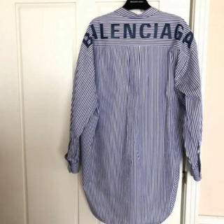 バレンシアガ(Balenciaga)のレアなカラー！バレンシアガ　ニュースイングシャツ(シャツ/ブラウス(長袖/七分))