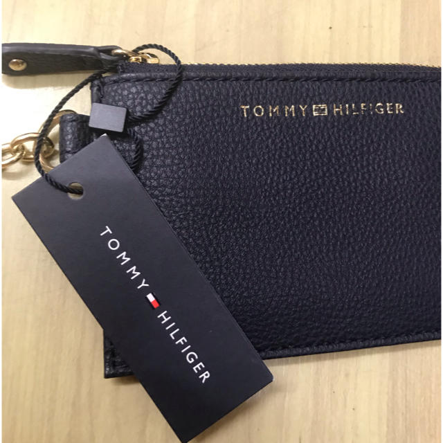 TOMMY HILFIGER(トミーヒルフィガー)の★Tommy Hilfiger トミーヒルフィガー　名刺　定期　ブランド　大人気 メンズのファッション小物(名刺入れ/定期入れ)の商品写真