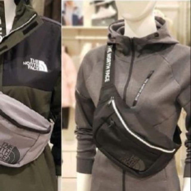 THE NORTH FACE(ザノースフェイス)の海外☆ ノースフェイス　ホワイトレーベル　ボディバッグ　ウエストポーチ レディースのバッグ(ボディバッグ/ウエストポーチ)の商品写真