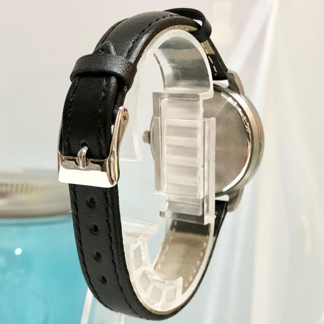 agnes b.(アニエスベー)の93アニエスベー時計　新品ベルト　新品電池　レディース腕時計　日付ウィークリー レディースのファッション小物(腕時計)の商品写真