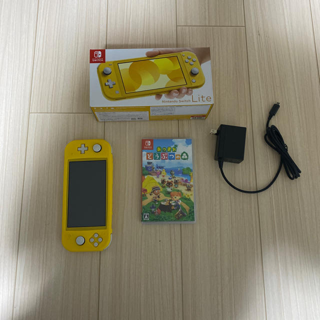 Nintendo Switch Lite イエロー　どうぶつの森