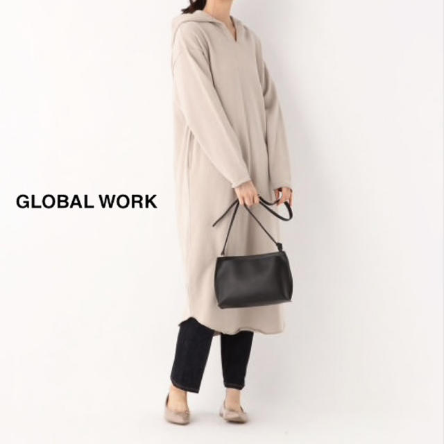 GLOBAL WORK(グローバルワーク)のGLOBALWORK新品タグ付き 裏毛キーネックパーカーワンピース ベージュ レディースのワンピース(ロングワンピース/マキシワンピース)の商品写真