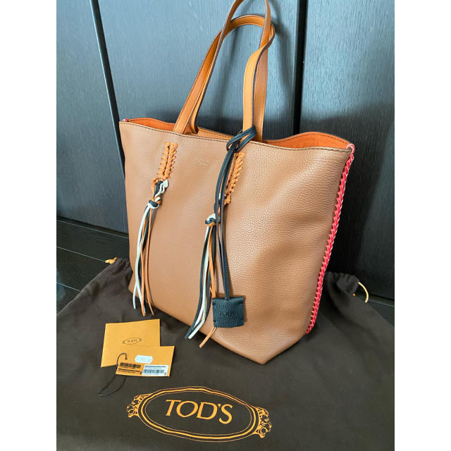 TOD'S - TOD’S トッズ　レザートートバッグ　キャメル　Tタイムレス
