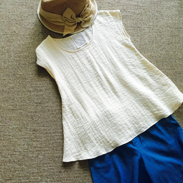 BEARDSLEY(ビアズリー)のビアズリー夏涼しいナチュラルブラウス レディースのトップス(シャツ/ブラウス(半袖/袖なし))の商品写真