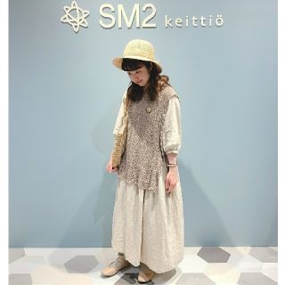 サマンサモスモス(SM2)の*SM2*【新品タグ付き】完売☆リネン混透かし編みニットベスト♪ベージュ*(ベスト/ジレ)