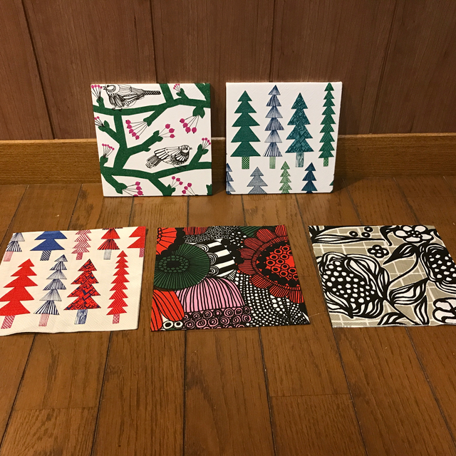 marimekko(マリメッコ)の【ルル様専用】パネル☆クーシコッサ ☆マリメッコ★ FLORISTIハンドメイド インテリア/住まい/日用品のインテリア小物(その他)の商品写真