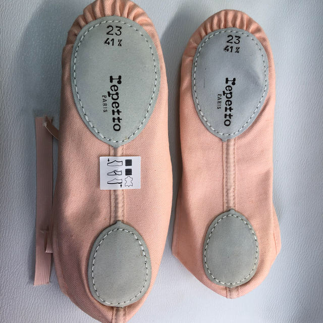 repetto(レペット)のどらねこさま専用repetto バレエシューズ41.5  スポーツ/アウトドアのスポーツ/アウトドア その他(ダンス/バレエ)の商品写真