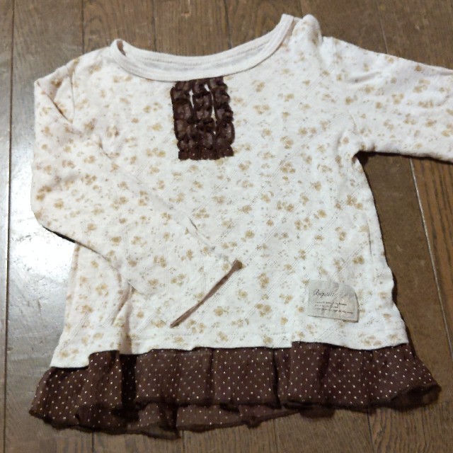 Biquette Club(ビケットクラブ)のビケットクラブ カットソー 100サイズ キッズ/ベビー/マタニティのキッズ服女の子用(90cm~)(Tシャツ/カットソー)の商品写真