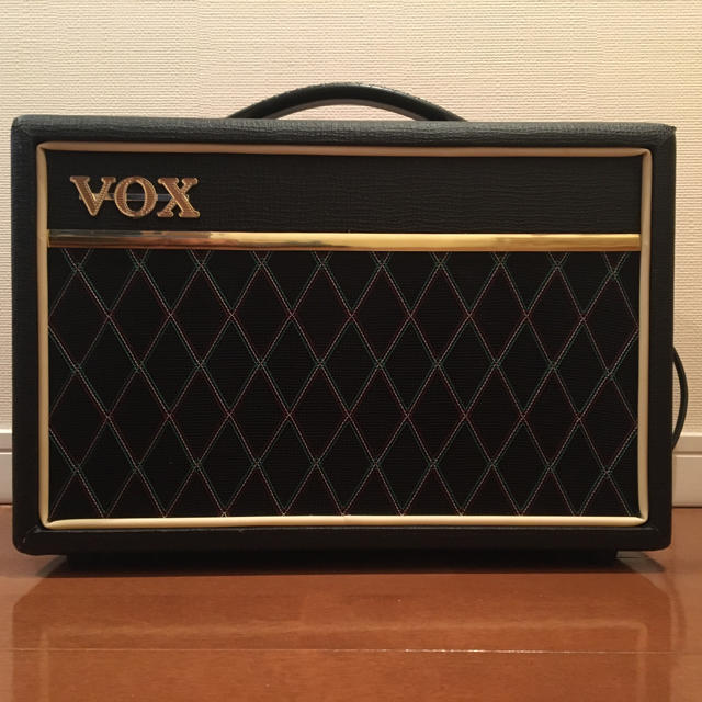 VOX(ヴォックス)のVOX pathfinder10 Bass 楽器のベース(ベースアンプ)の商品写真