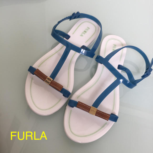 Furla(フルラ)のフルラ 美品 レディースの靴/シューズ(サンダル)の商品写真