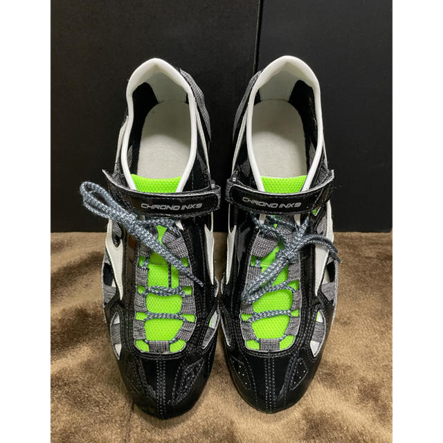 MIZUNO 27cmの通販 by おいも|ミズノならラクマ - クロノインクス9 お