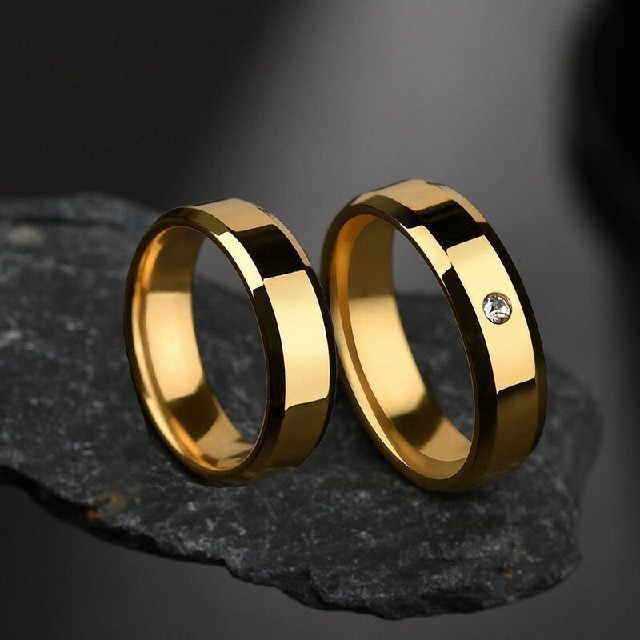 New角 ゴールド ステンレスリング ステンレス指輪 シンプル一粒リング メンズのアクセサリー(リング(指輪))の商品写真