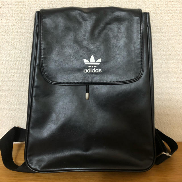 adidas(アディダス)のadidas レザーリュック レディースのバッグ(リュック/バックパック)の商品写真