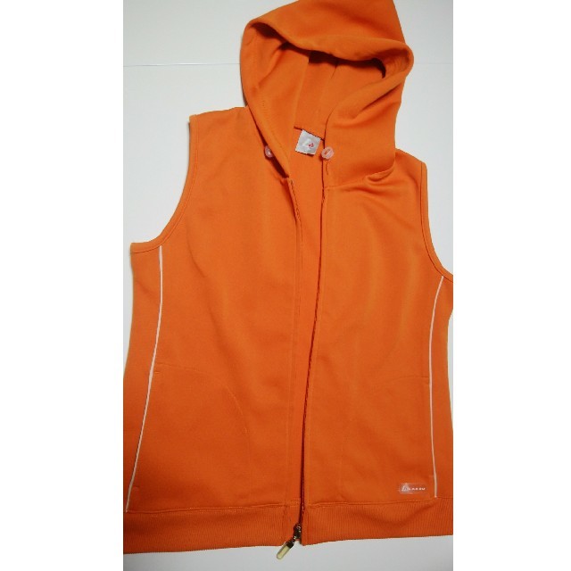 オレンジベスト レディースのジャケット/アウター(その他)の商品写真