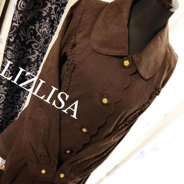 LIZ LISA(リズリサ)のLIZLISA ブラウン 刺繍 コート 裏は花柄で華やかなイメージ プリーツ レディースのジャケット/アウター(トレンチコート)の商品写真
