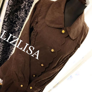 リズリサ(LIZ LISA)のLIZLISA ブラウン 刺繍 コート 裏は花柄で華やかなイメージ プリーツ(トレンチコート)