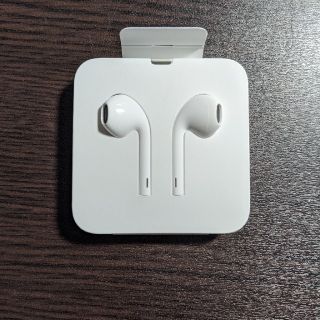 アップル(Apple)の【未使用】Apple純正 Earpods ライトニング接続 イヤホン(ヘッドフォン/イヤフォン)