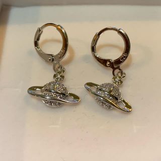 ヴィヴィアンウエストウッド(Vivienne Westwood)のヴィヴィアンウエストウッド ピアス(ピアス)