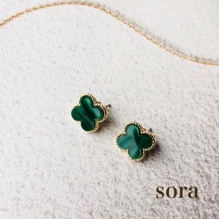 クローバーモチーフピアス(ピアス)