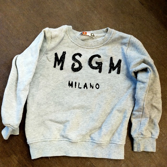 MSGM(エムエスジイエム)のMSGMスエット キッズ/ベビー/マタニティのキッズ服男の子用(90cm~)(Tシャツ/カットソー)の商品写真