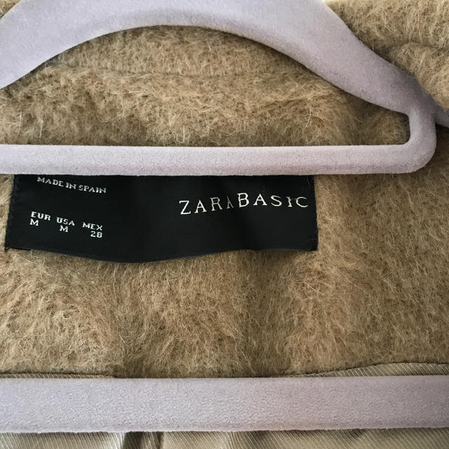 ZARA(ザラ)のコート　ザラ　　ロペ　アンタイトル レディースのジャケット/アウター(ロングコート)の商品写真