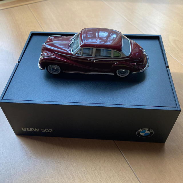BMW(ビーエムダブリュー)のミニカー　BMW502 エンタメ/ホビーのおもちゃ/ぬいぐるみ(ミニカー)の商品写真