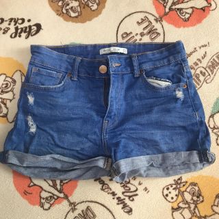 ベルシュカ(Bershka)のデニムショートパンツ　ベルシュカ  36(ショートパンツ)