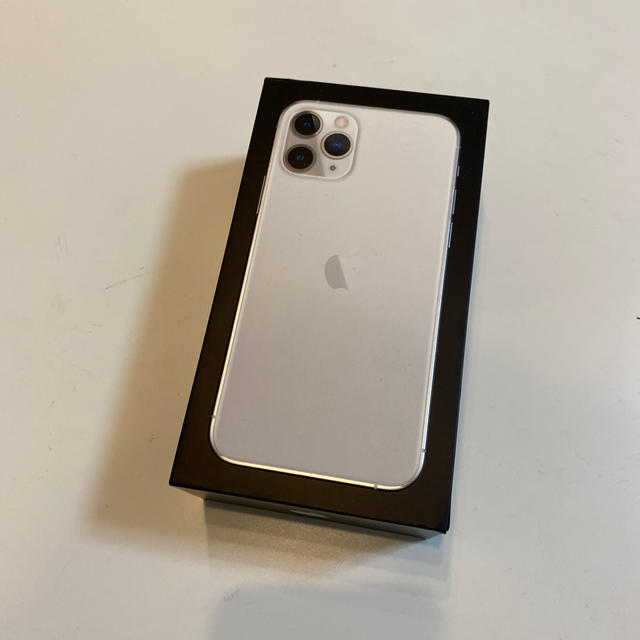 新品同等　iPhone11pro 256gb  シルバー　ジャンク色シルバー